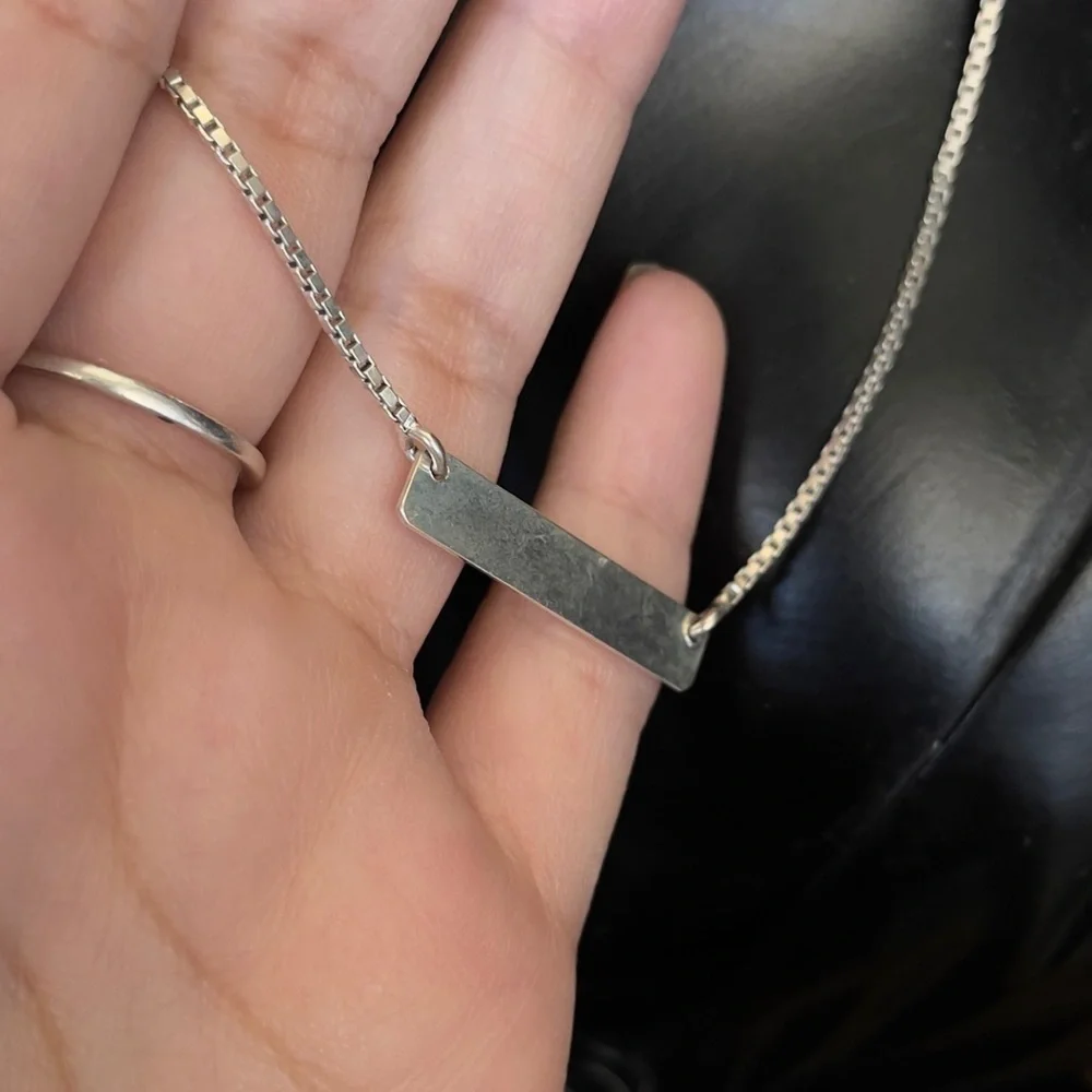 Sterling silver bar necklace - Picture 4 of 7